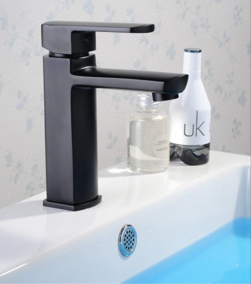 KoKo Basin Mixer Black